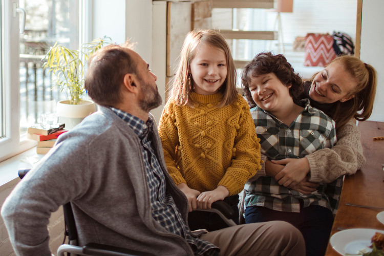Family spending quality time together at home without screens, supporting healthy habits for children’s vision